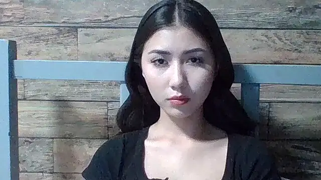 Snapshot of Virginia_Hicks chatting on November 2025 05:34:01 PM Virginia Hicks online show from November 2025 05:34:01 PM