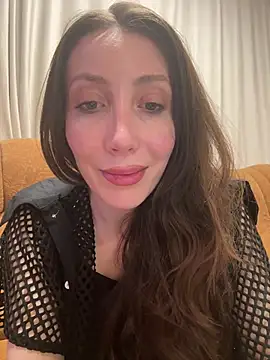 Snapshot of HellaryTourent chatting on March 2026 05:08:02 PM HellaryTourent online show from March 2026 05:08:02 PM