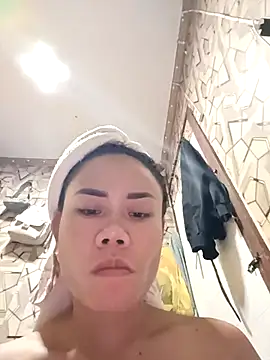 Snapshot of sexhot_22 chatting on March 2026 10:42:02 AM sexhot 22 online show from March 2026 10:42:02 AM