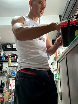 Terra-22cm online show from October 2025 03:00:02 PM