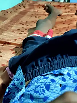 RAYI Queen 4 online show from February 2026 12:56:01 PM