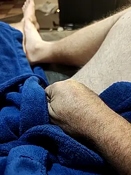 Snapshot of hubbyfun19 chatting on March 2026 04:28:02 AM hubbyfun19 online show from March 2026 04:28:02 AM