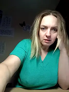 Snapshot of Ami_Foxy chatting on January 2026 12:19:01 PM Ami Foxy online show from January 2026 12:19:01 PM