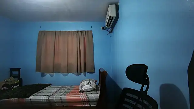 Jaket lovers online show from November 2025 07:12:01 PM