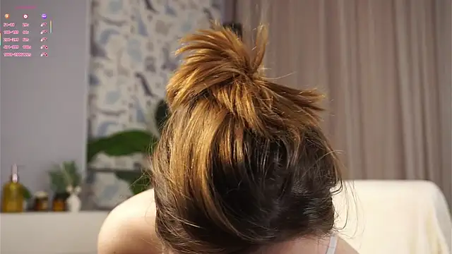 QueenieGitt online show from April 2026 01:34:02 AM