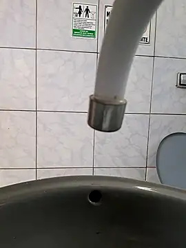 Negodabenga online show from September 2025 06:35:02 PM