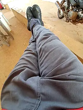 Negodabenga online show from November 2025 05:13:02 PM