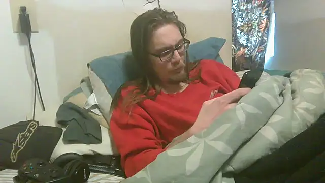 Snapshot of dandonn chatting on February 2026 07:33:02 PM dandonn online show from February 2026 07:33:02 PM