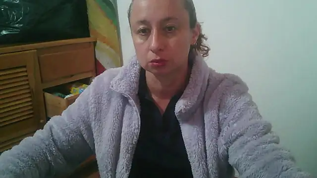 Milf Valeria online show from May 2026 04:14:02 PM