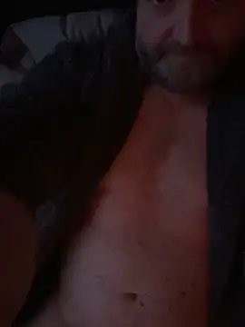 Snapshot of Dilfcam101 chatting on October 2025 06:25:02 AM Dilfcam101 online show from October 2025 06:25:02 AM