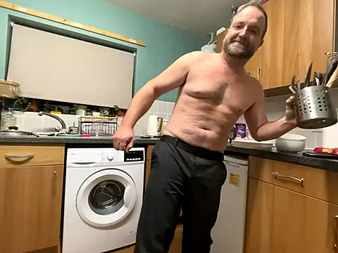 Snapshot of Dilfcam101 chatting on November 2025 06:09:02 PM Dilfcam101 online show from November 2025 06:09:02 PM