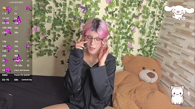 Snapshot of Amy_Moonlight chatting on June 2026 12:26:01 AM Amy Moonlight online show from June 2026 12:26:01 AM