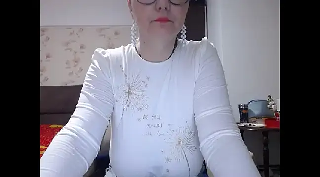 Snapshot of Mary_x chatting on February 2025 03:50:02 AM Mary x online show from February 2025 03:50:02 AM