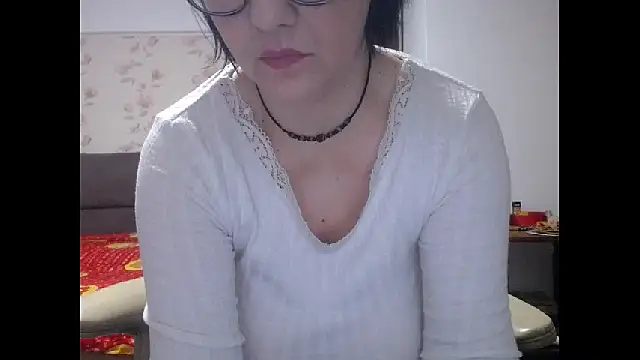 Snapshot of Mary_x chatting on November 2025 03:51:02 AM Mary x online show from November 2025 03:51:02 AM