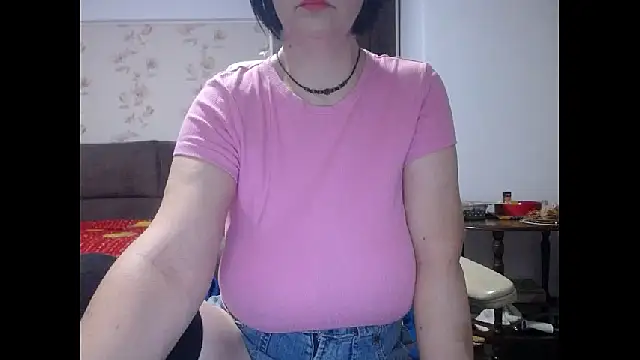 Snapshot of Mary_x chatting on November 2025 03:49:02 AM Mary x online show from November 2025 03:49:02 AM