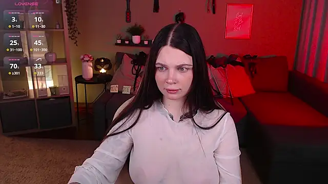 Michela Fruet online show from October 2025 01:02:02 AM