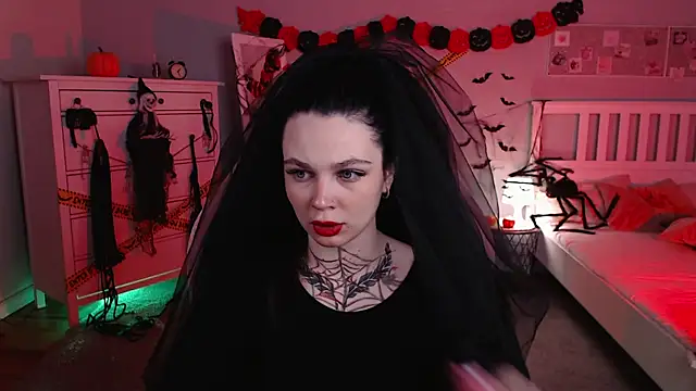 Michela Fruet online show from October 2025 01:08:02 AM