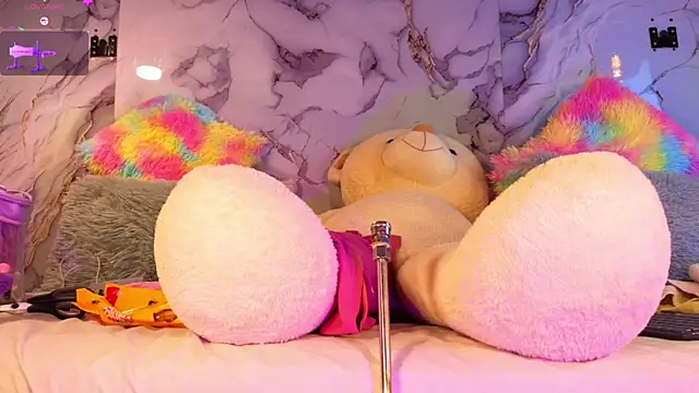 Snapshot of PrincePoppy chatting on January 2026 09:41:01 PM PrincePoppy online show from January 2026 09:41:01 PM