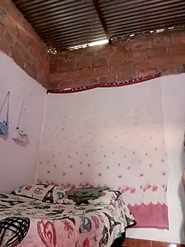 Snapshot of Katherine_13 chatting on October 2025 09:37:01 PM Katherine 13 online show from October 2025 09:37:01 PM