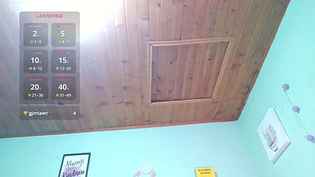 Snapshot of angelic_coral chatting on June 2026 12:32:02 AM angelic coral online show from June 2026 12:32:02 AM