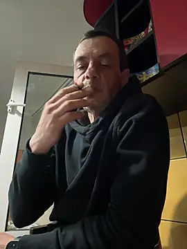 adiluci1 online show from March 2026 05:45:01 PM