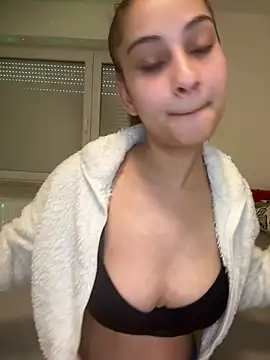 Snapshot of FemmeAffair chatting on March 2026 02:12:02 PM FemmeAffair online show from March 2026 02:12:02 PM