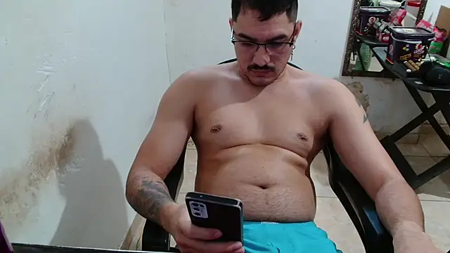 Snapshot of Leonino231 chatting on September 2025 05:14:02 PM Leonino231 online show from September 2025 05:14:02 PM