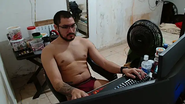 Snapshot of Leonino231 chatting on October 2025 09:48:02 PM Leonino231 online show from October 2025 09:48:02 PM