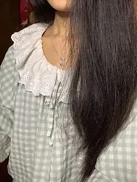 Snapshot of Nhinhi18 chatting on October 2025 03:11:02 PM Nhinhi18 online show from October 2025 03:11:02 PM