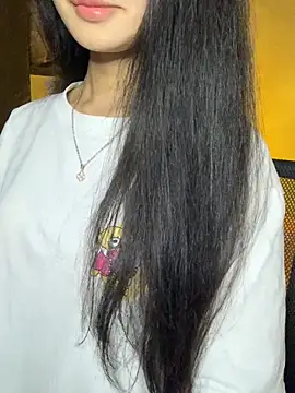 Snapshot of Nhinhi18 chatting on February 2026 03:12:01 PM Nhinhi18 online show from February 2026 03:12:01 PM