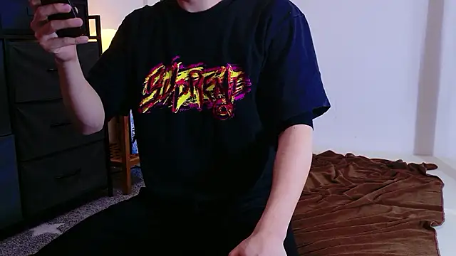 C-4bomb online show from February 2026 04:36:02 PM