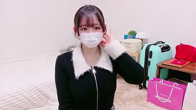 Snapshot of o-AKANE-o chatting on March 2026 04:07:02 AM o-AKANE-o online show from March 2026 04:07:02 AM