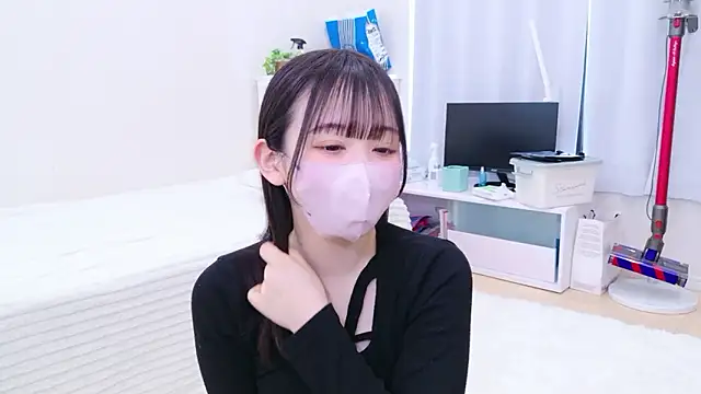 Snapshot of o-AKANE-o chatting on April 2026 06:11:02 AM o-AKANE-o online show from April 2026 06:11:02 AM