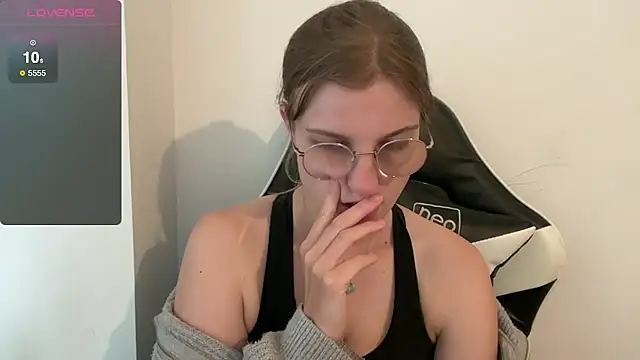 BustyKellyXXX online show from October 2025 08:55:02 AM