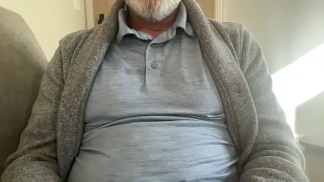 Snapshot of braselton06 chatting on September 2025 01:46:01 PM braselton06 online show from September 2025 01:46:01 PM