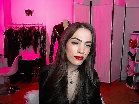 AlienaMoore online show from March 2026 04:57:01 PM