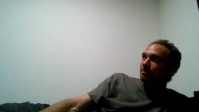 Snapshot of Ifnofitputspit chatting on October 2025 03:07:02 AM Ifnofitputspit online show from October 2025 03:07:02 AM