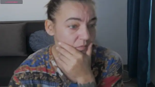 Snapshot of KatyNolann chatting on October 2025 09:17:01 AM KatyNolann online show from October 2025 09:17:01 AM