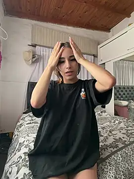 Snapshot of Babylovetiernax chatting on February 2026 02:47:02 PM Babylovetiernax online show from February 2026 02:47:02 PM