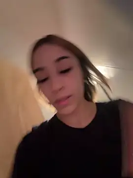 Snapshot of Babylovetiernax chatting on March 2026 03:51:01 PM Babylovetiernax online show from March 2026 03:51:01 PM