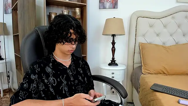 Ibratxandy online show from January 2026 07:06:01 PM