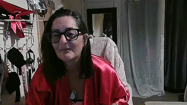 Snapshot of Mistress-Ivy51 chatting on October 2025 05:41:01 AM Mistress-Ivy51 online show from October 2025 05:41:01 AM