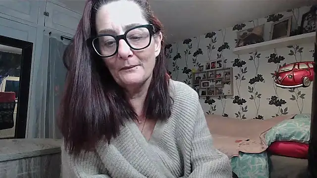 Snapshot of Mistress-Ivy51 chatting on February 2026 06:35:01 PM Mistress-Ivy51 online show from February 2026 06:35:01 PM