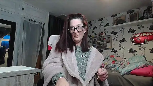 Snapshot of Mistress-Ivy51 chatting on February 2026 07:24:02 AM Mistress-Ivy51 online show from February 2026 07:24:02 AM