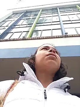 Snapshot of Tendercouple1 chatting on September 2025 04:43:01 PM Tendercouple1 online show from September 2025 04:43:01 PM