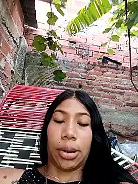 Rous-squir online show from September 2025 01:04:01 PM