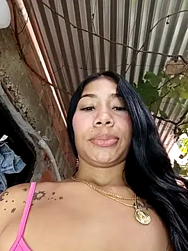 Rous-squir online show from November 2025 01:01:02 PM