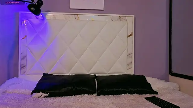 Snapshot of Hanzking01 chatting on February 2026 06:57:02 AM Hanzking01 online show from February 2026 06:57:02 AM