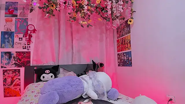 FluffyMelons online show from March 2026 11:01:01 PM