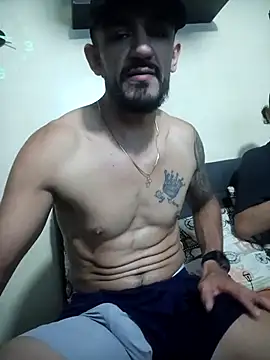 Snapshot of andrusstik chatting on October 2025 04:21:01 AM andrusstik online show from October 2025 04:21:01 AM